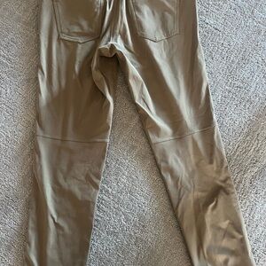 Men’s Lululemon dark khaki ABC straight pants size 33